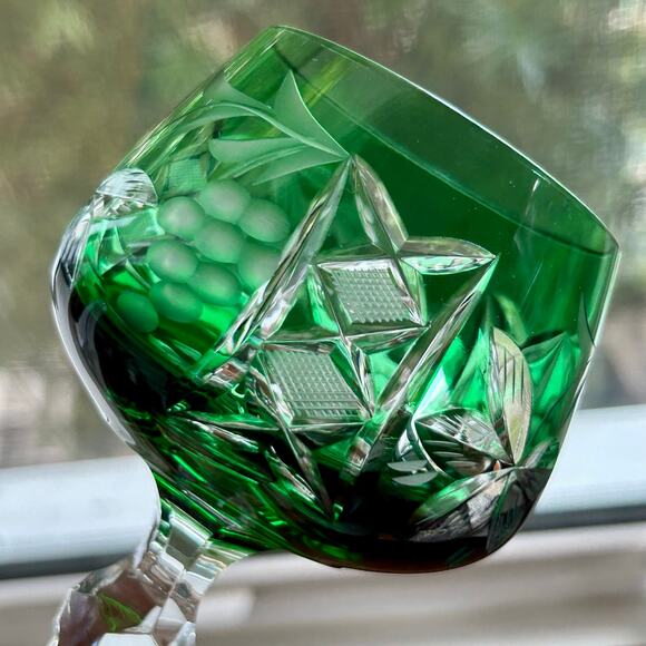 Vintage Traube-Style Emerald Green Cut-to-Clear Crystal Wine Hock Goblet - Picture 8 of 10